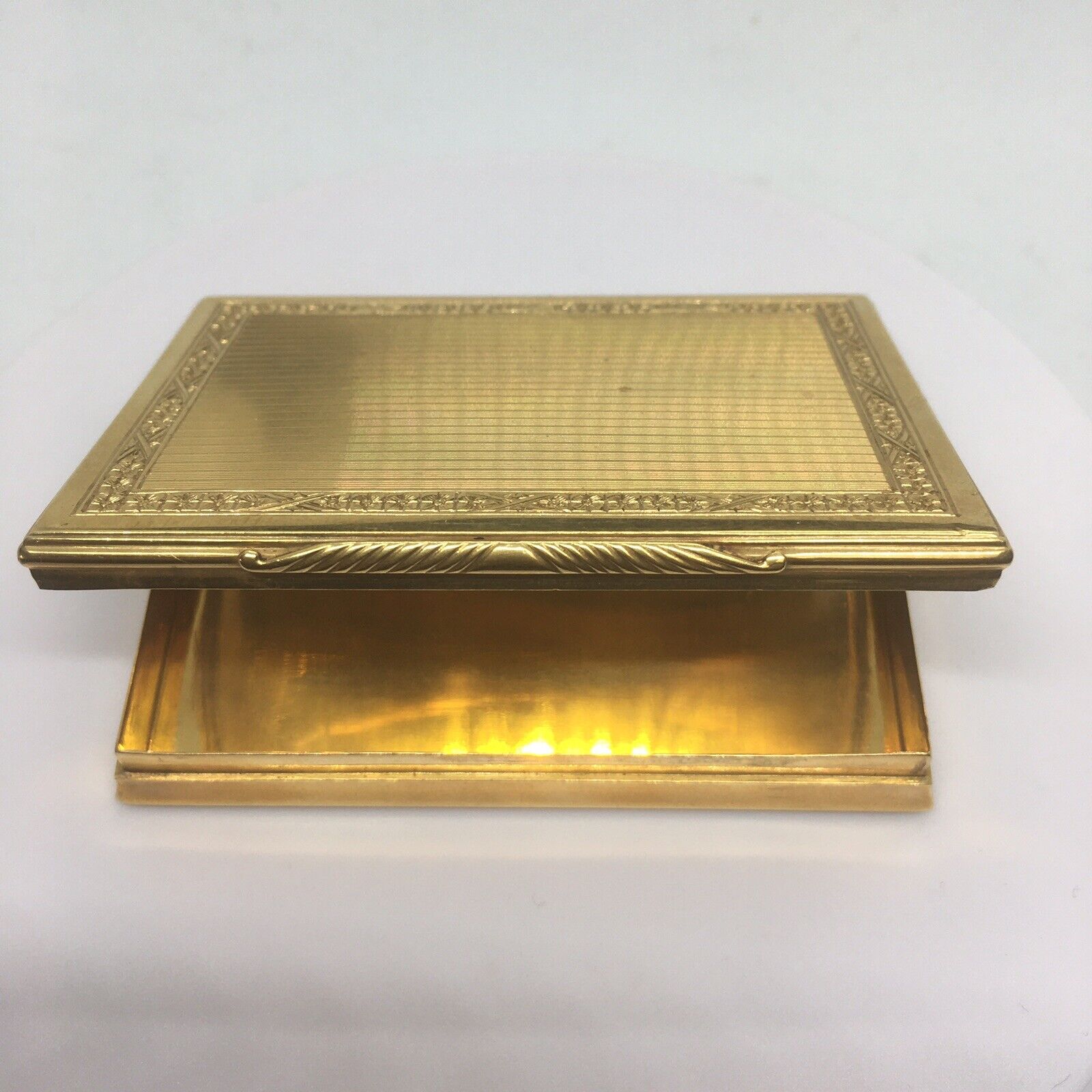 American Made 18K Gold 1880s Engine Turned Engraved Case Snuff Box 97.5 Gram