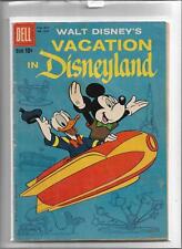 WALT DISNEY'S VACATION IN DISNEYLAND #1025 1959 VERY GOOD 4.0 2957 Four Color picture