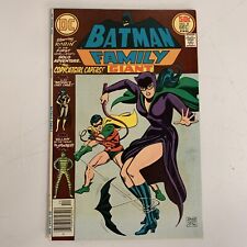 Batman Family 8 NEWSSTAND DC Comics Giant-Size Issue Bronze Age 1976 READ picture