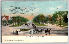 Chicago, Illinois IL - Beautiful View of Grand Boulevard - Vintage Postcard picture