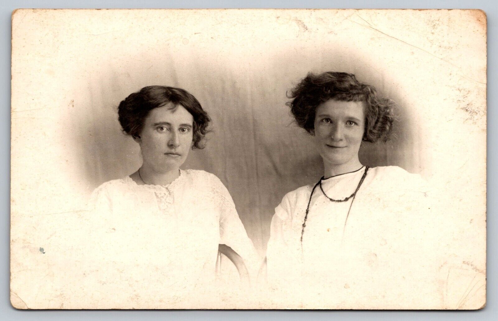 RPPC Portrait of 2 Young Women with Hairstyles of Early 1900's A13