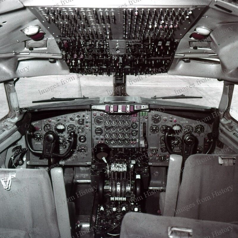 8x10 Minneapolis Saint Paul Twin Cities Int. Airport Cockpit View 1960's #1508