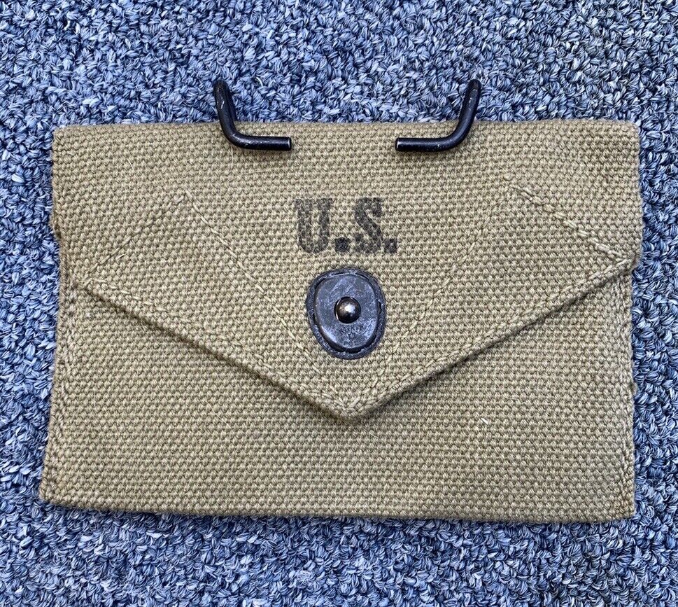 WWII US Carlisle First Aid Pouch 1943 Dated