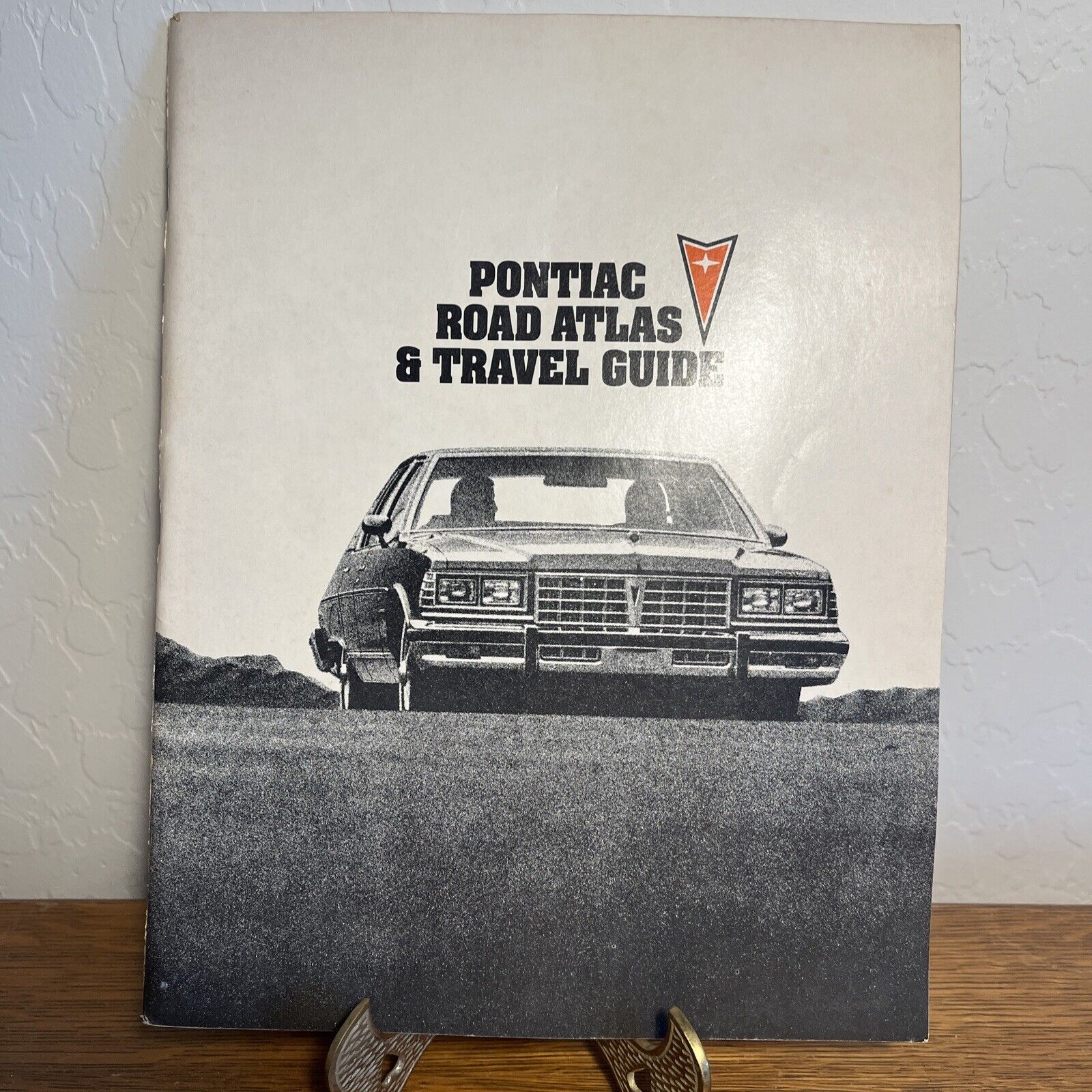 1977 PONTIAC Road Maps of America Atlas - Promo Iem Dealership Vintage