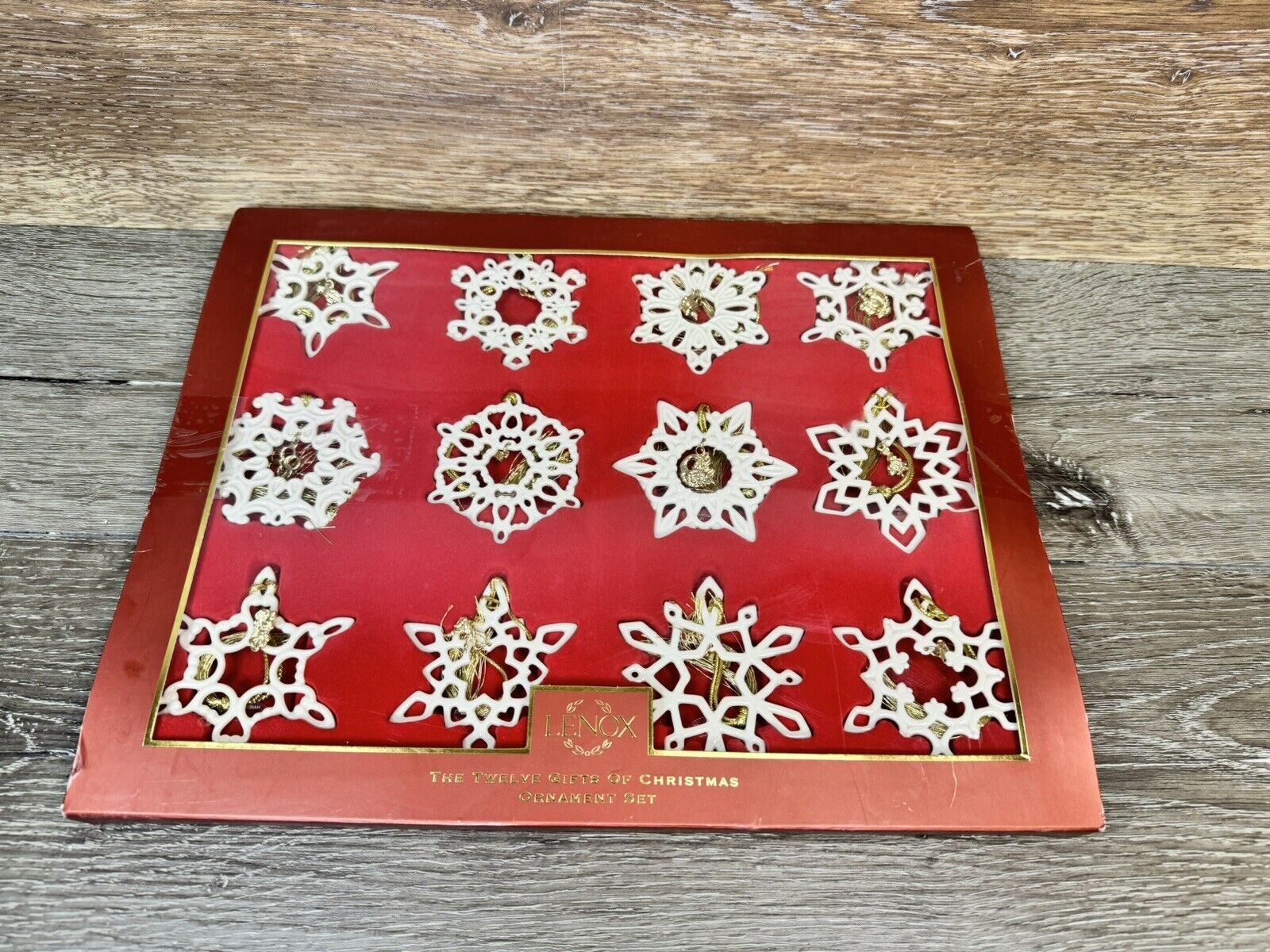 Lenox 12 Days Of Christmas Snowflakes 12 Piece Ornament Set
