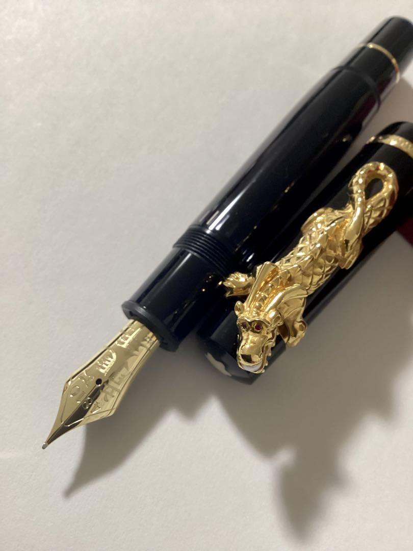 MONTBLANC Fountain Pen Year of the Golden Dragon limited edition 2000