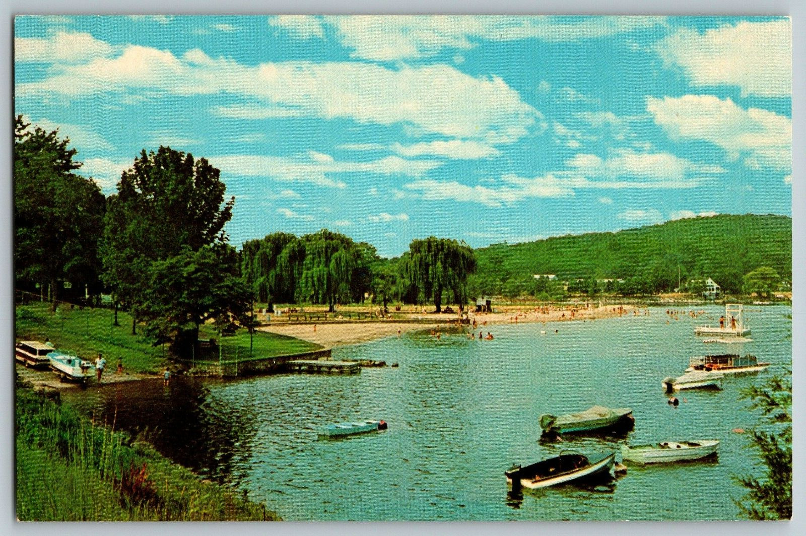 Lake Candlewood, Connecticut - Danbury Town Park - Vintage Postcard - Unposted