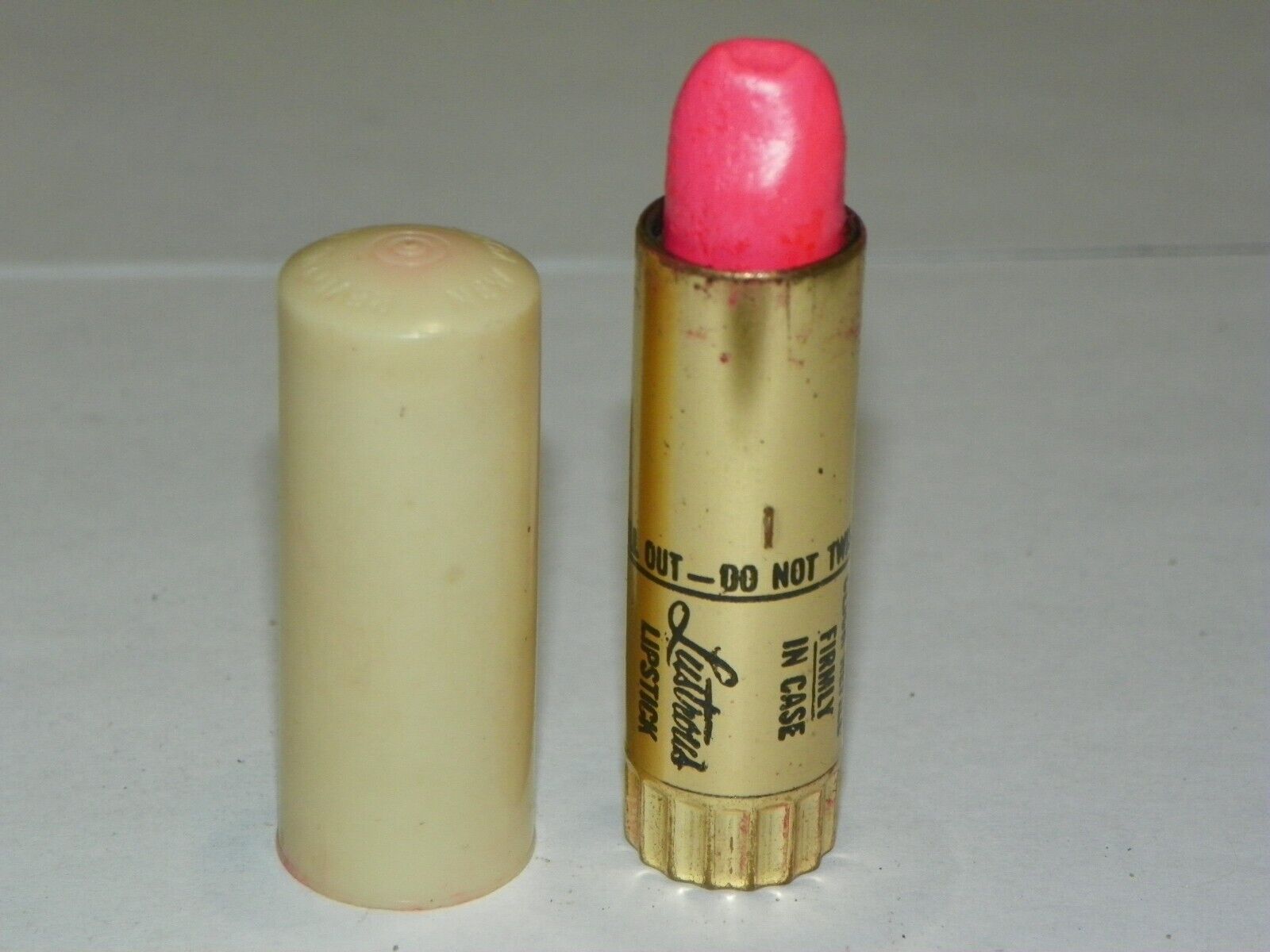 VINTAGE Revlon Futurama Lustrous  Lipstick Refill PINK \