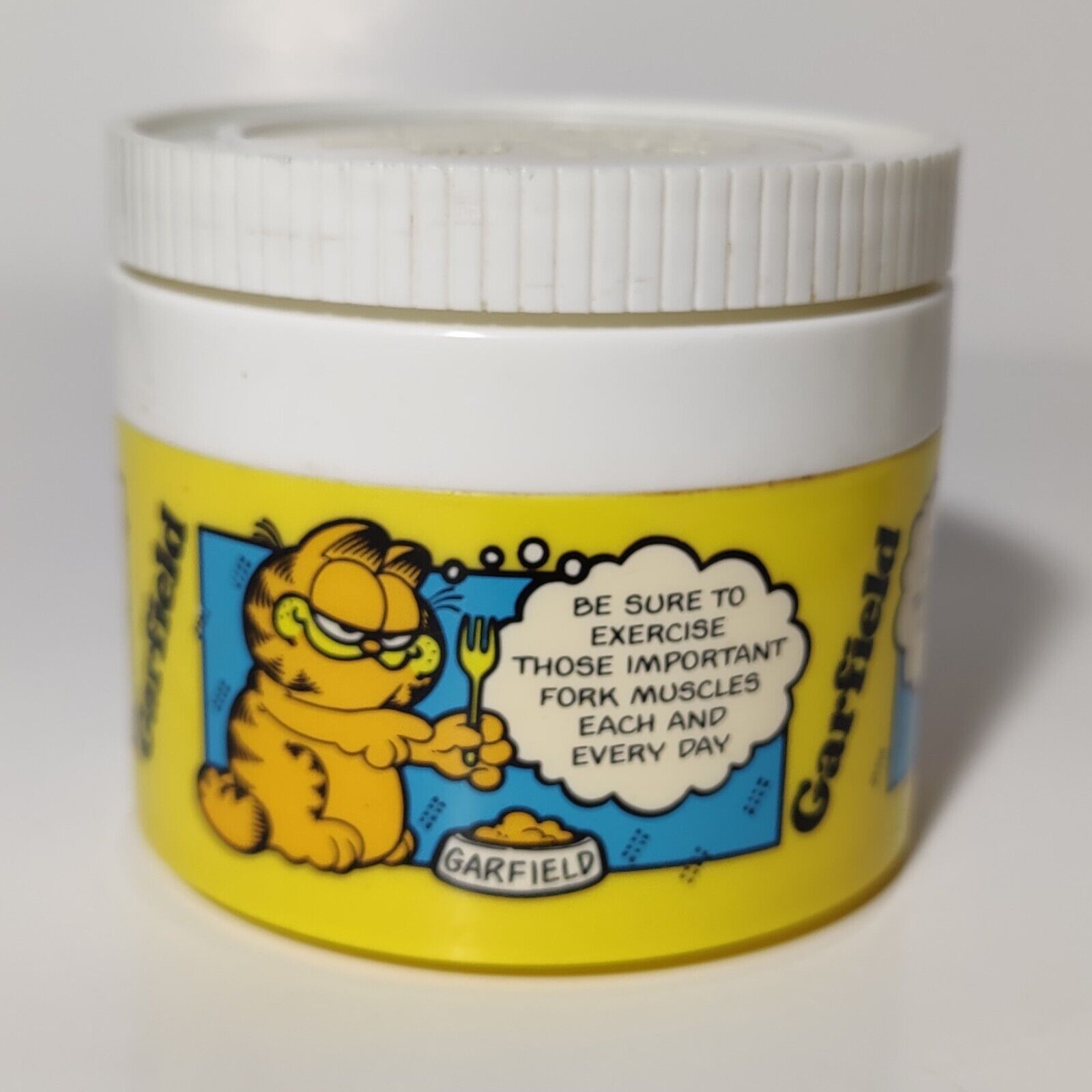 Vintage Garfield 1978 Soup Thermos Model #115/3 Yellow