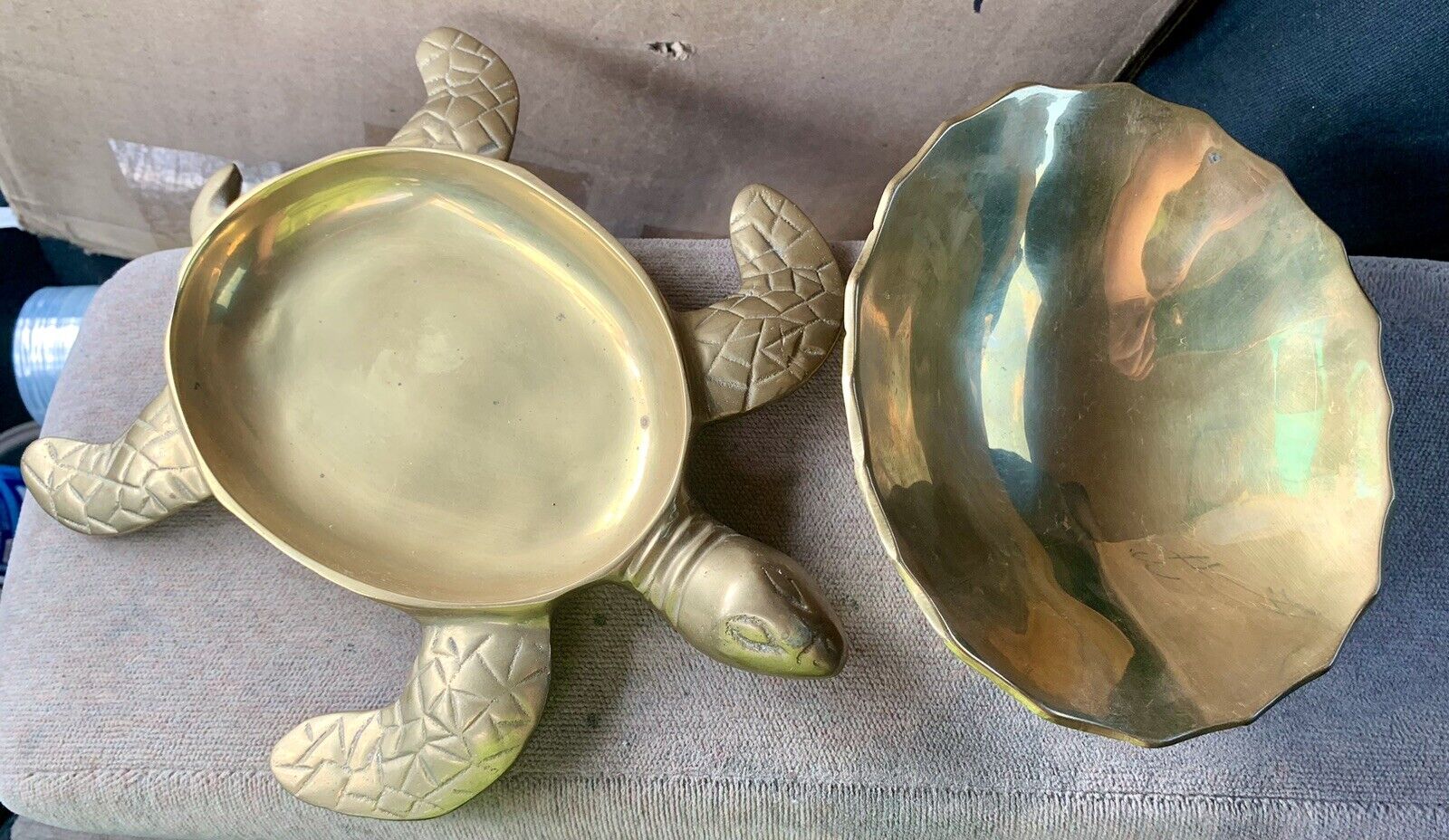 Vintage Large Solid Brass Sea Turtle W/Removable She’ll To Hold Coins & Trinkets