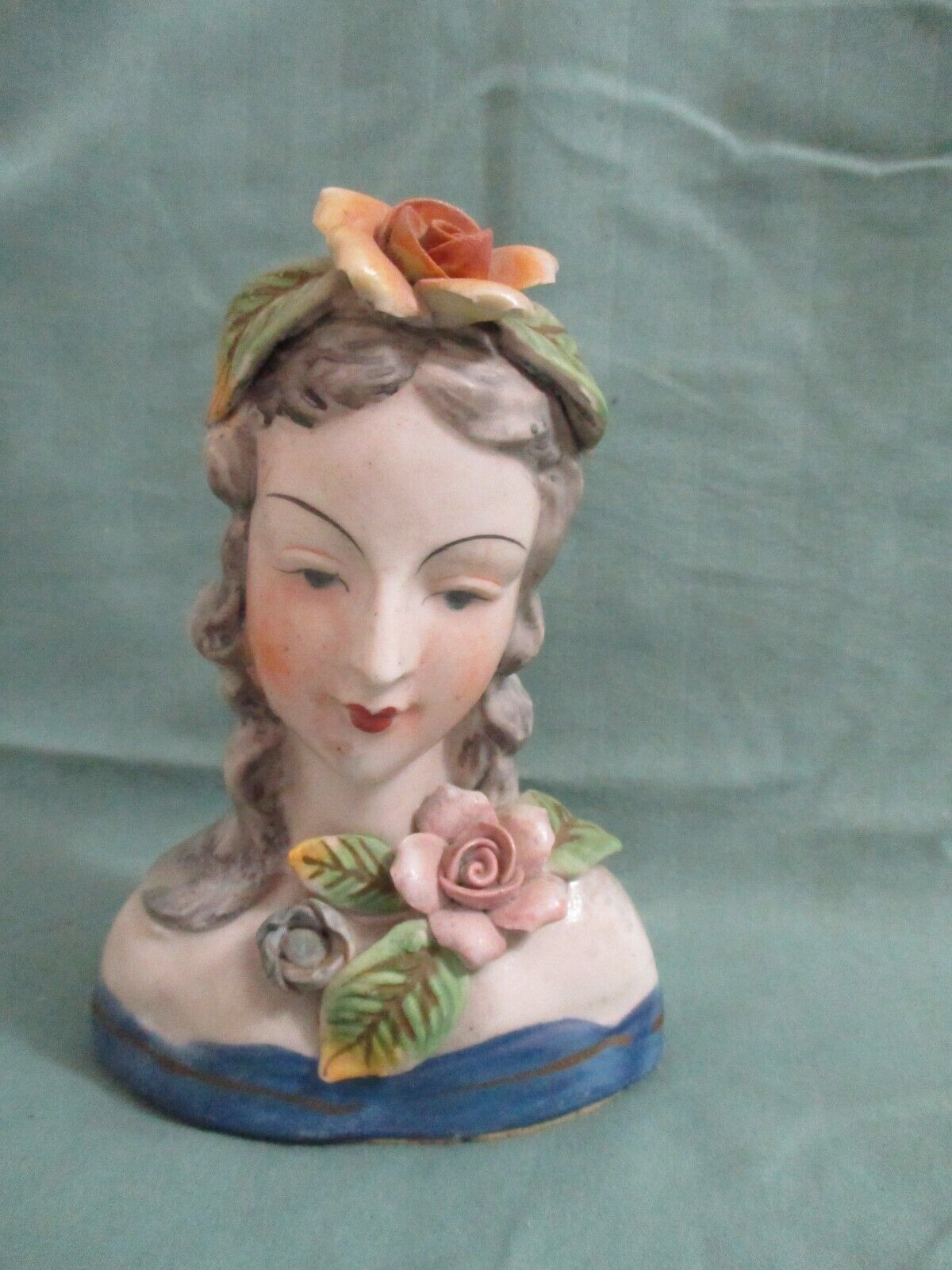 Vintage ceramic lady head/bust  - flowers