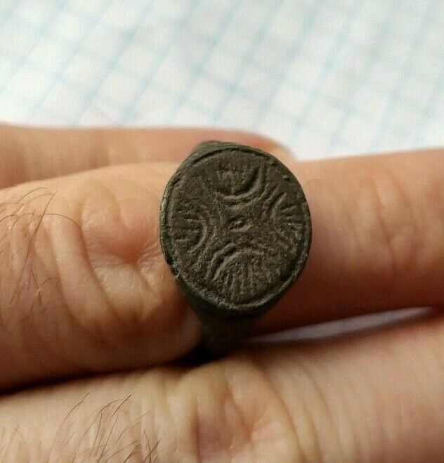 Original Rare  Antique Roman Finger Ring
