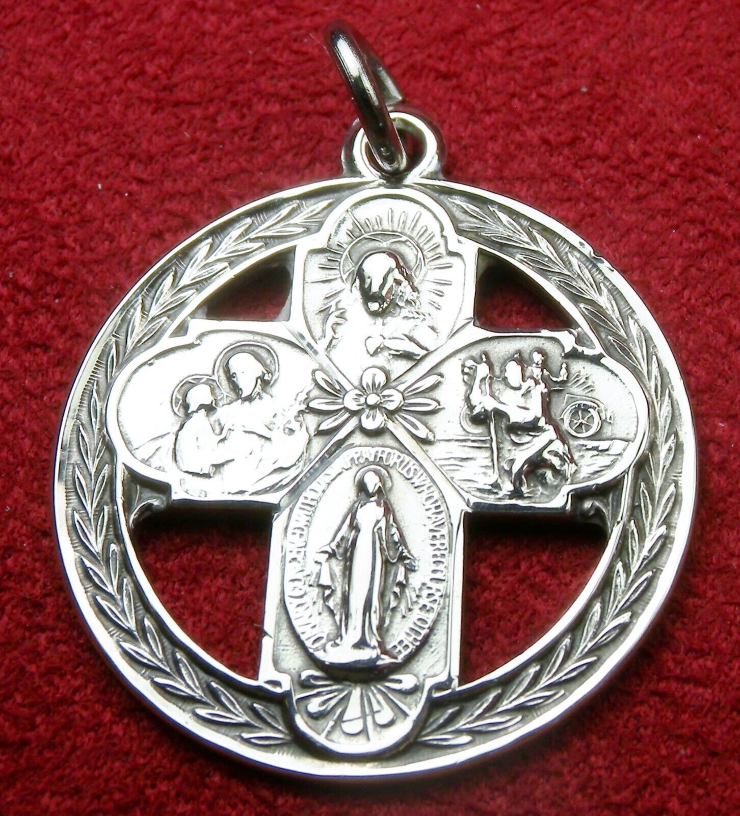 WWII Catholic Chaplain's Victory Wreath Sterling dog tag Chain Miraculous Medal