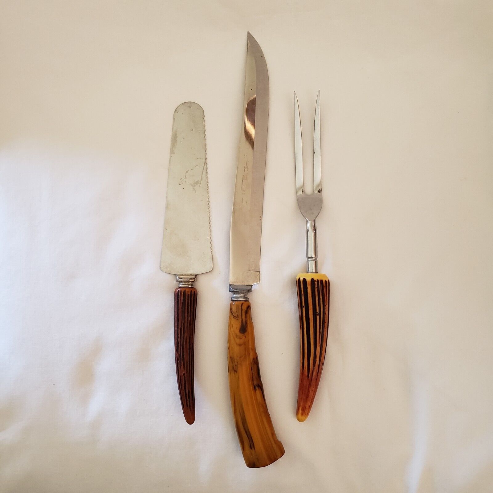 Vintage 3 pc BUTTERSCOTCH BAKELITE Handles Unmatched Set Knife Fork & Serrated