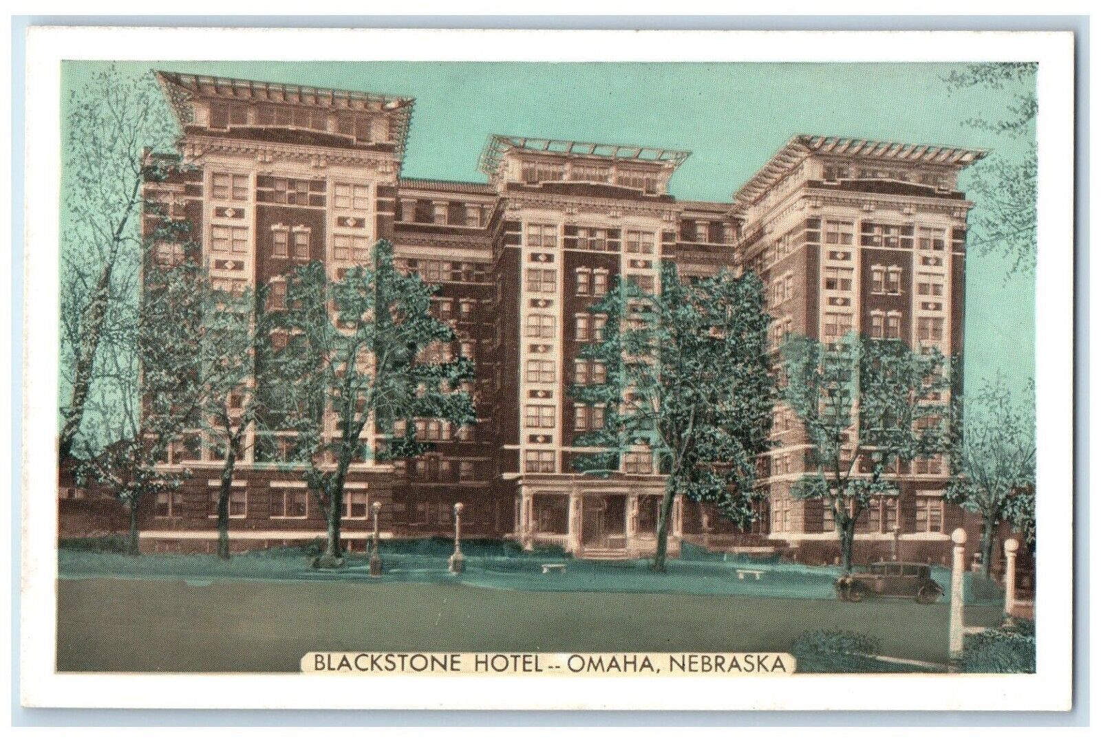 c1930\'s Blackstone Hotel Building Car Scene Omaha Nebraska NE Vintage Postcard