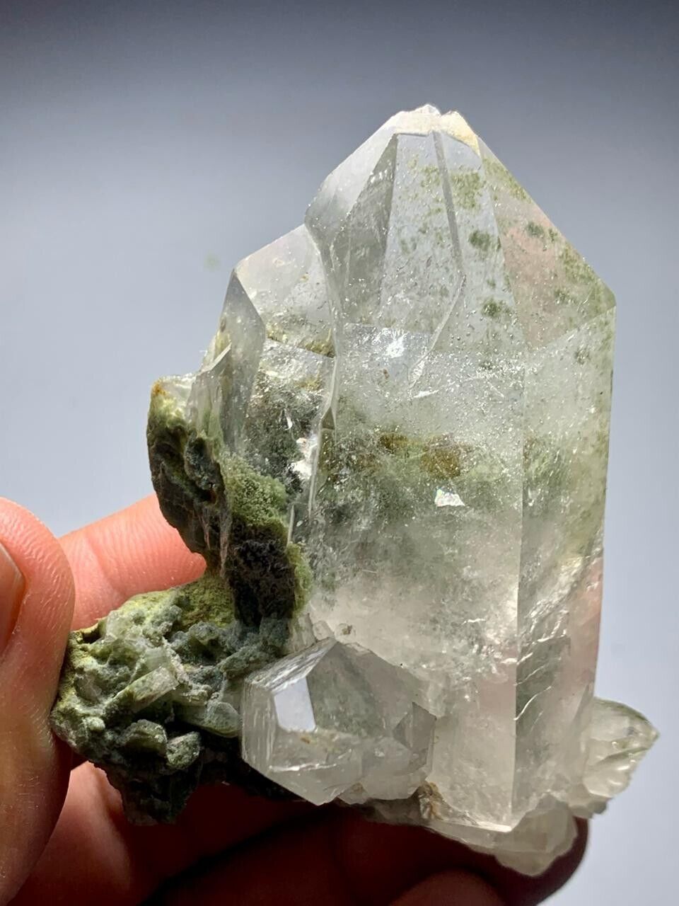528 Cts Beautiful Terminated Quartz Crystal from Skardu Pakistan