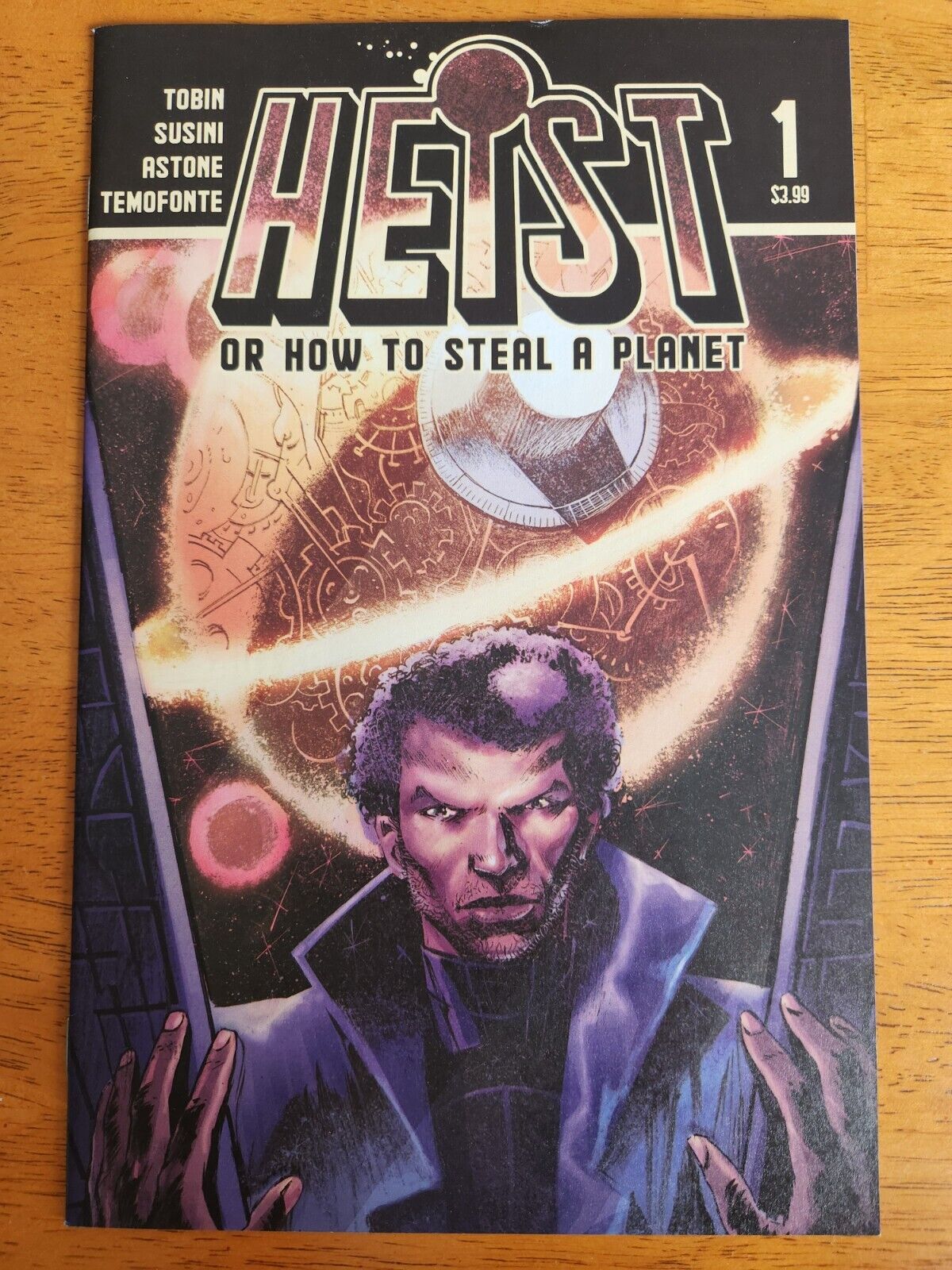 HEIST or How to Steal a Planet #1 Optioned Cover A Vault Comics 2019