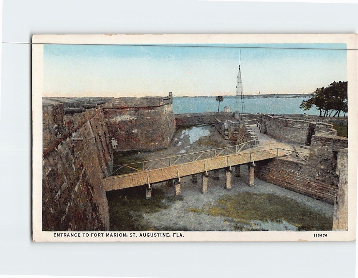 Postcard Entrance to Fort Marion St. Augustine Florida USA