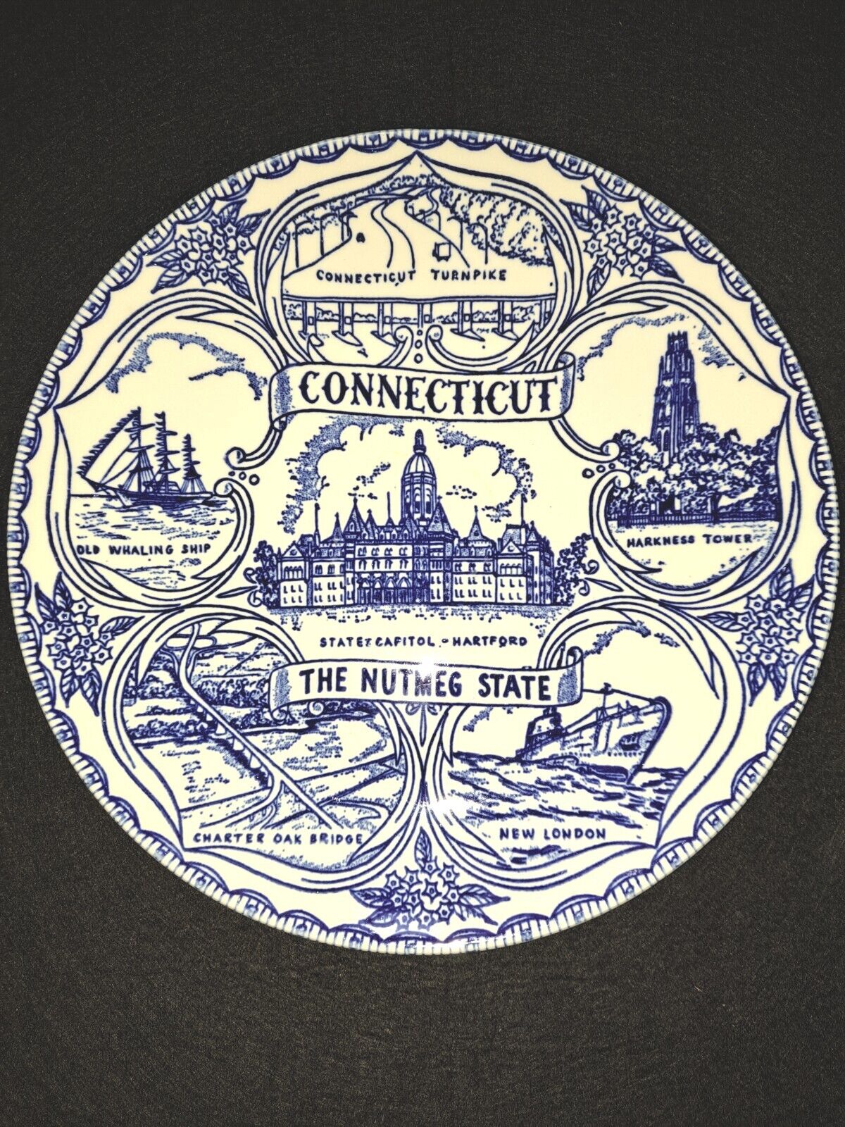 Vintage State Of Connecticut Collectible Plate