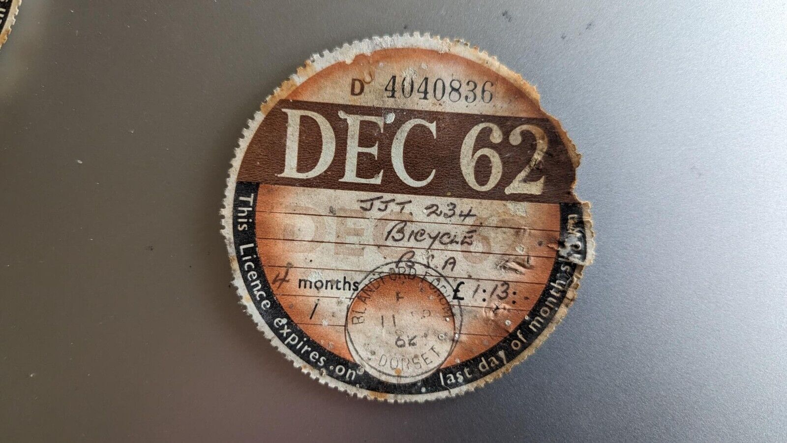 Rare Collectable old tax disc from DEC 1962.....................................