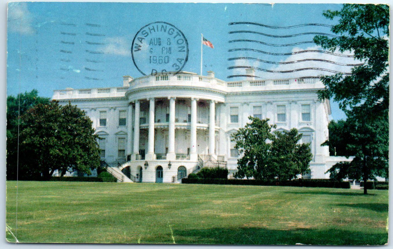 Postcard - The White House - Washington, District of Columbia