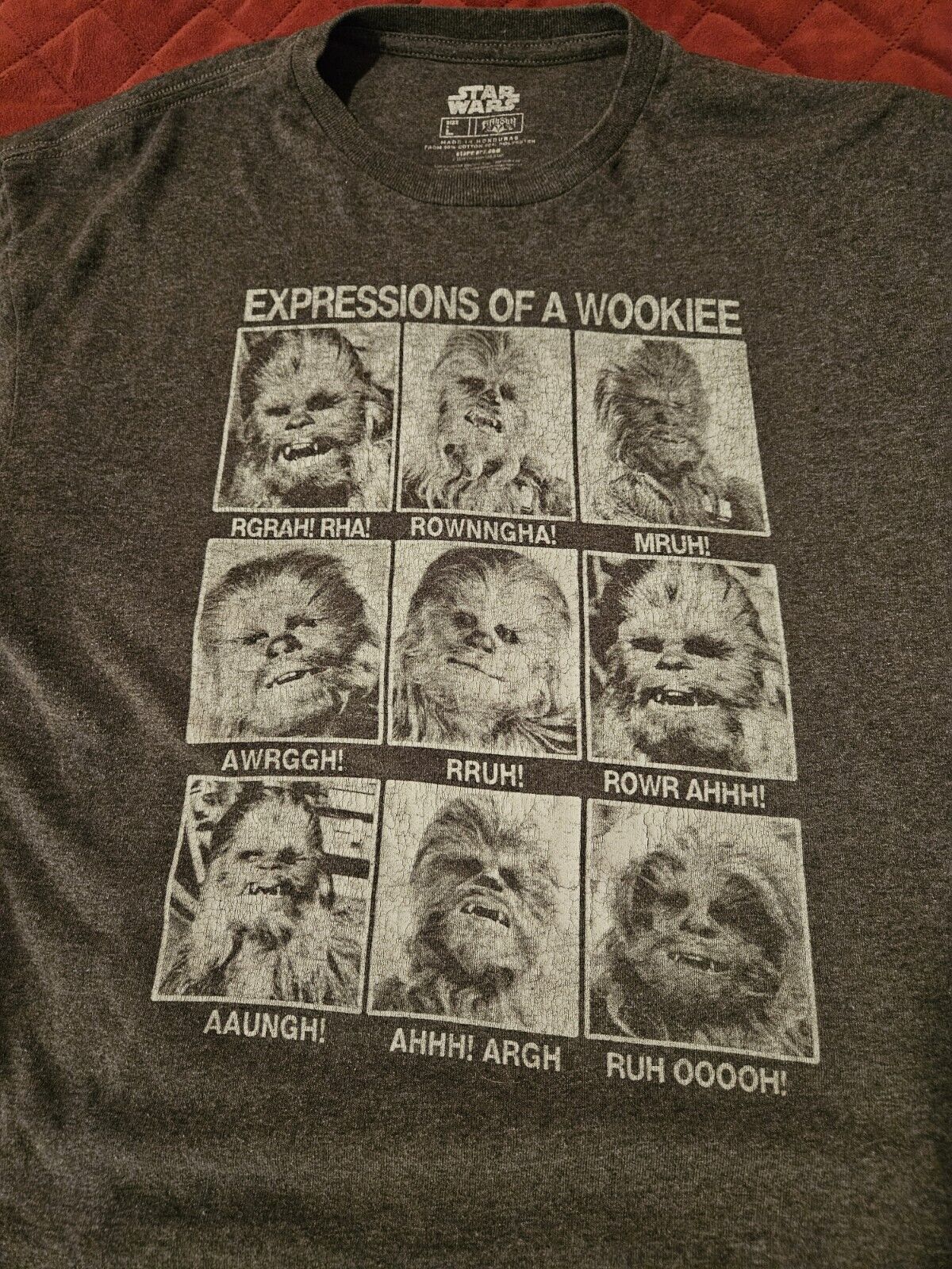 STAR WARS CHEWBACCA “ EXPRESSIONS OF A WOOKIE “ SHIRT / LARGE