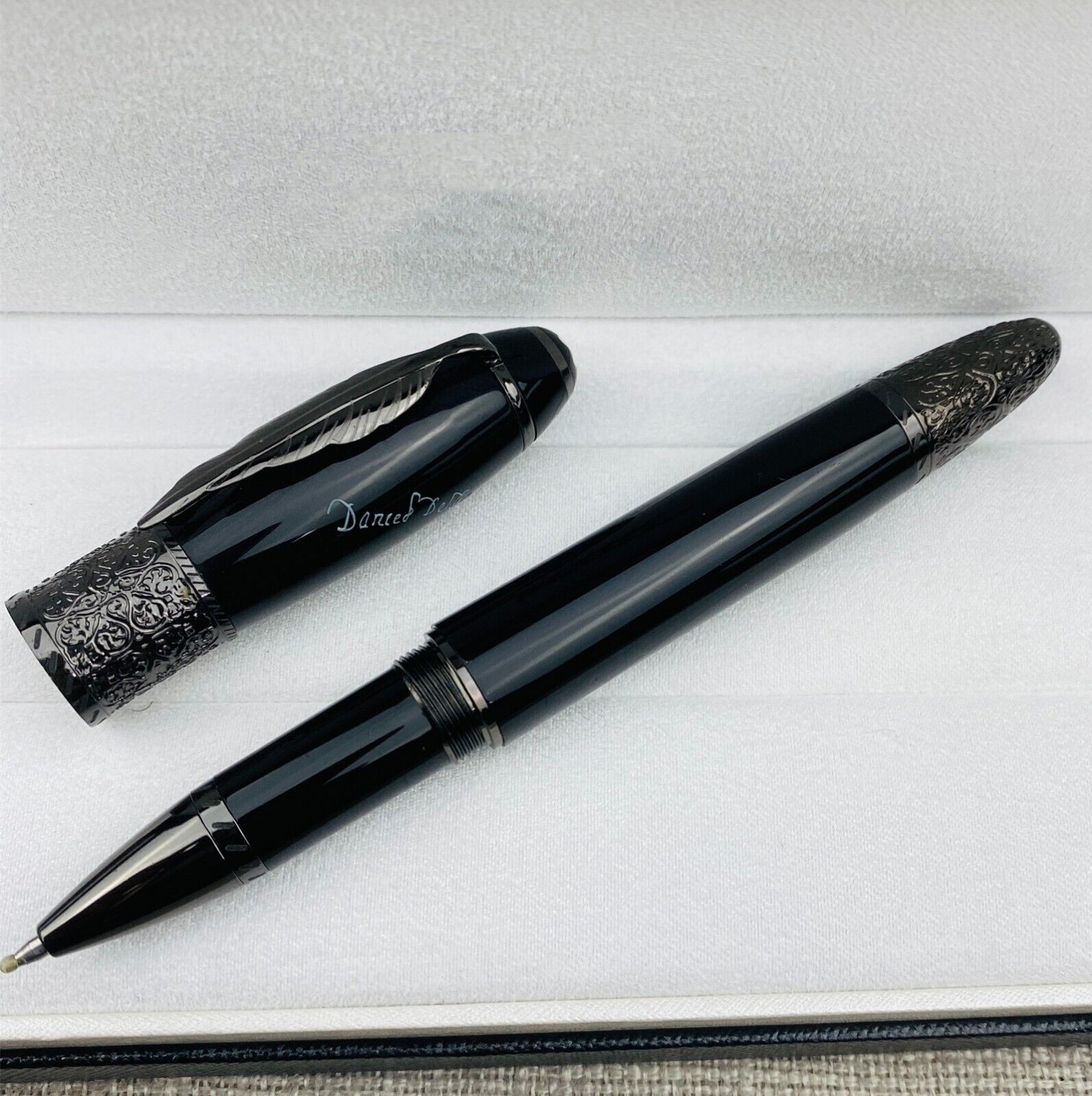Luxury Great Writers Advanced Version Series Black Color 0.7mm Rollerball Pen