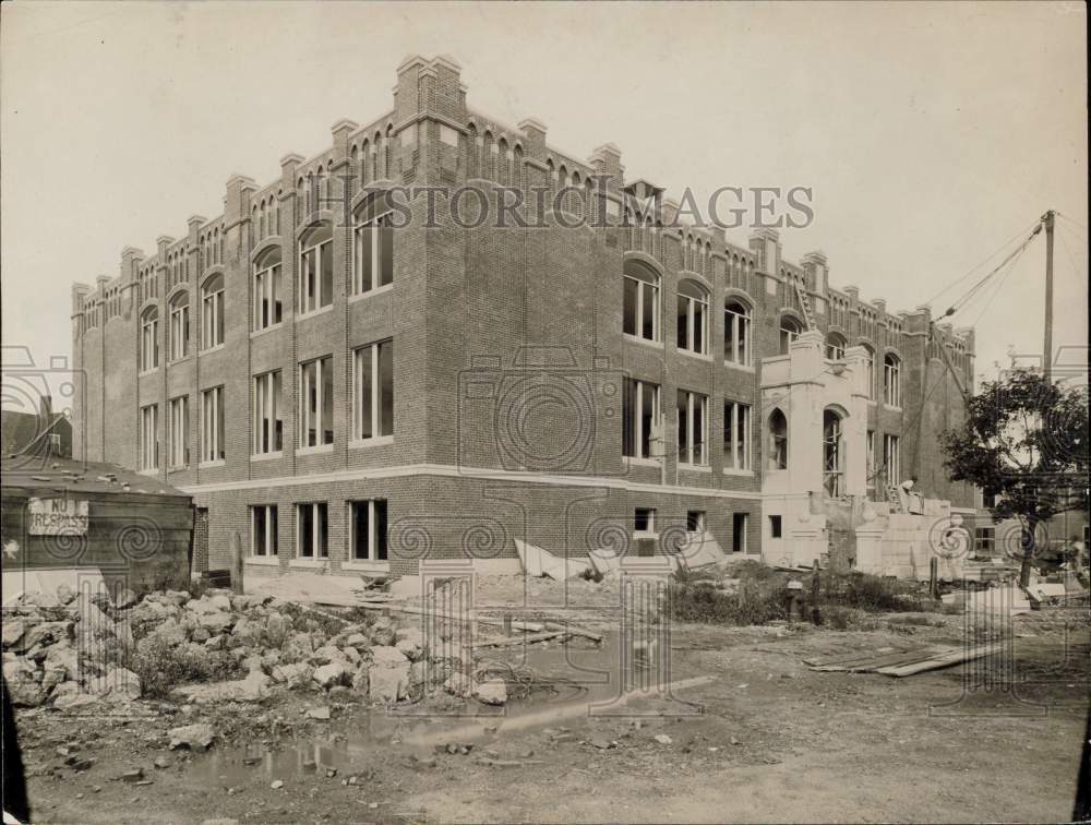1917 Press Photo Exterior of the Emily Fifield School in Boston - lra76574