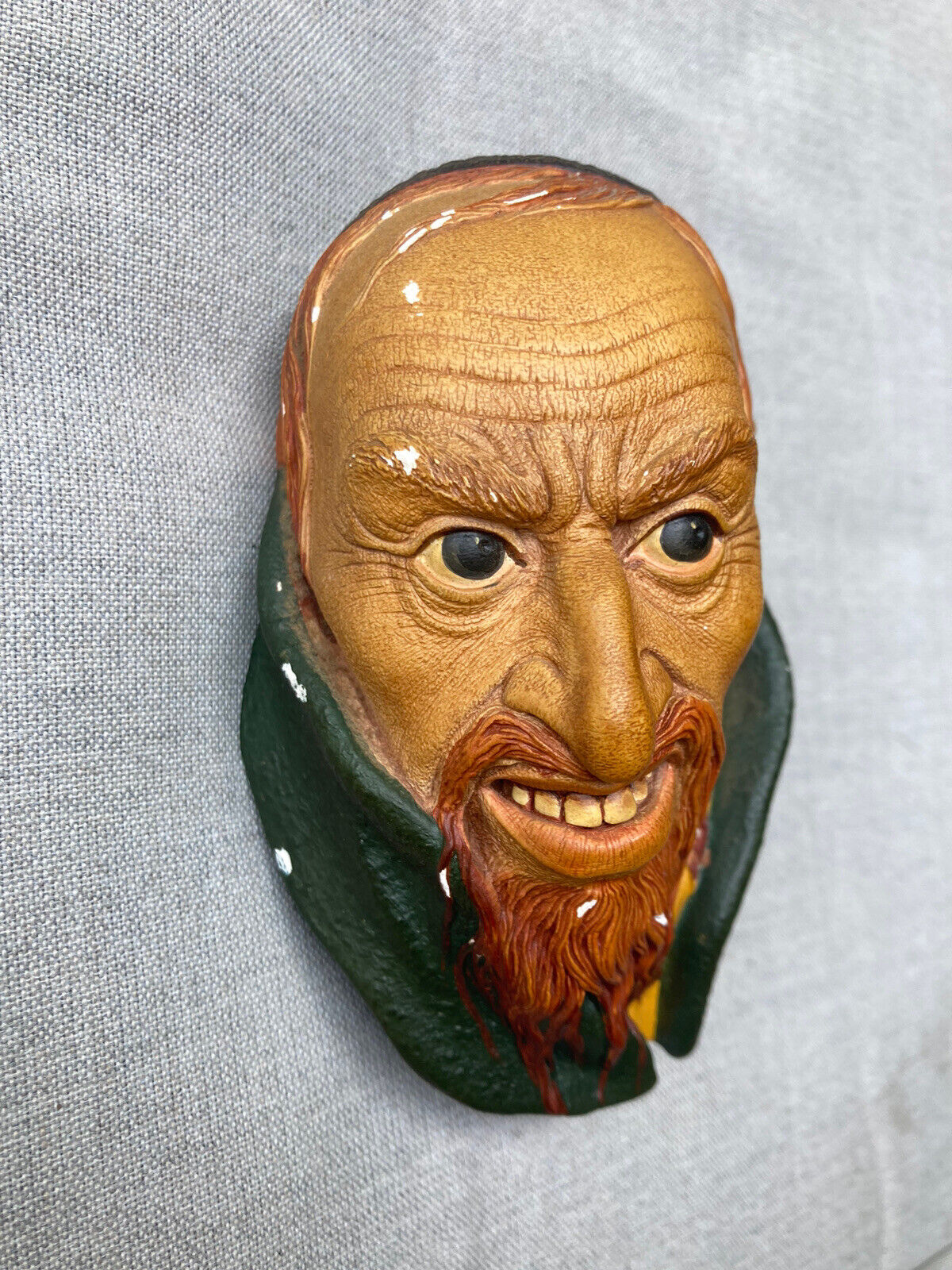 VINTAGE 1964 BOSSONS FAGIN CHALKWARE HEAD - MADE IN ENGLAND.