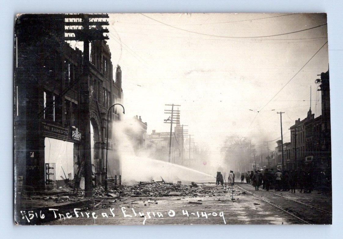 RPPC 1909. FIRE AT ELYRIA, OHIO. 4/14/09. POSTCARD DB44