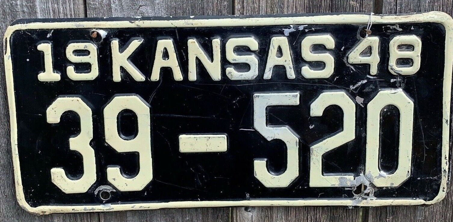 1948 KANSAS LICENSE PLATE #39520 POST WW2