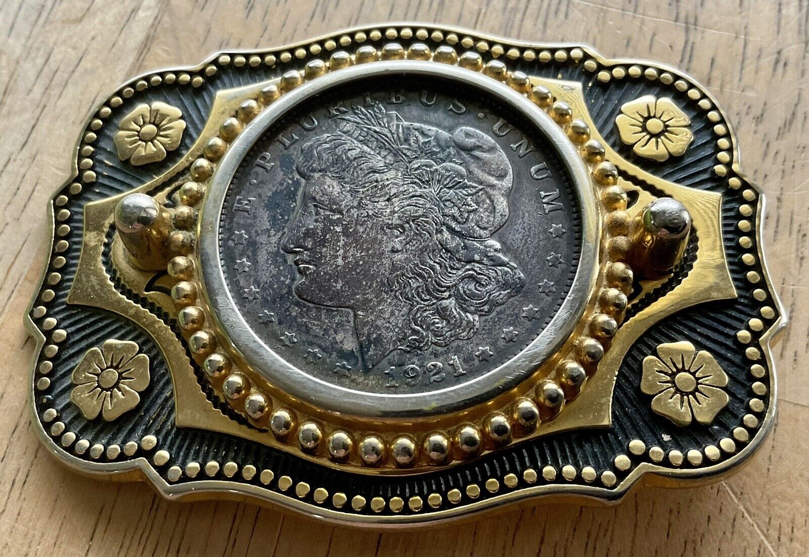 U.S. Morgan Silver Dollar 1921 S in Western Belt Buckle Black Gold & Silver Tone