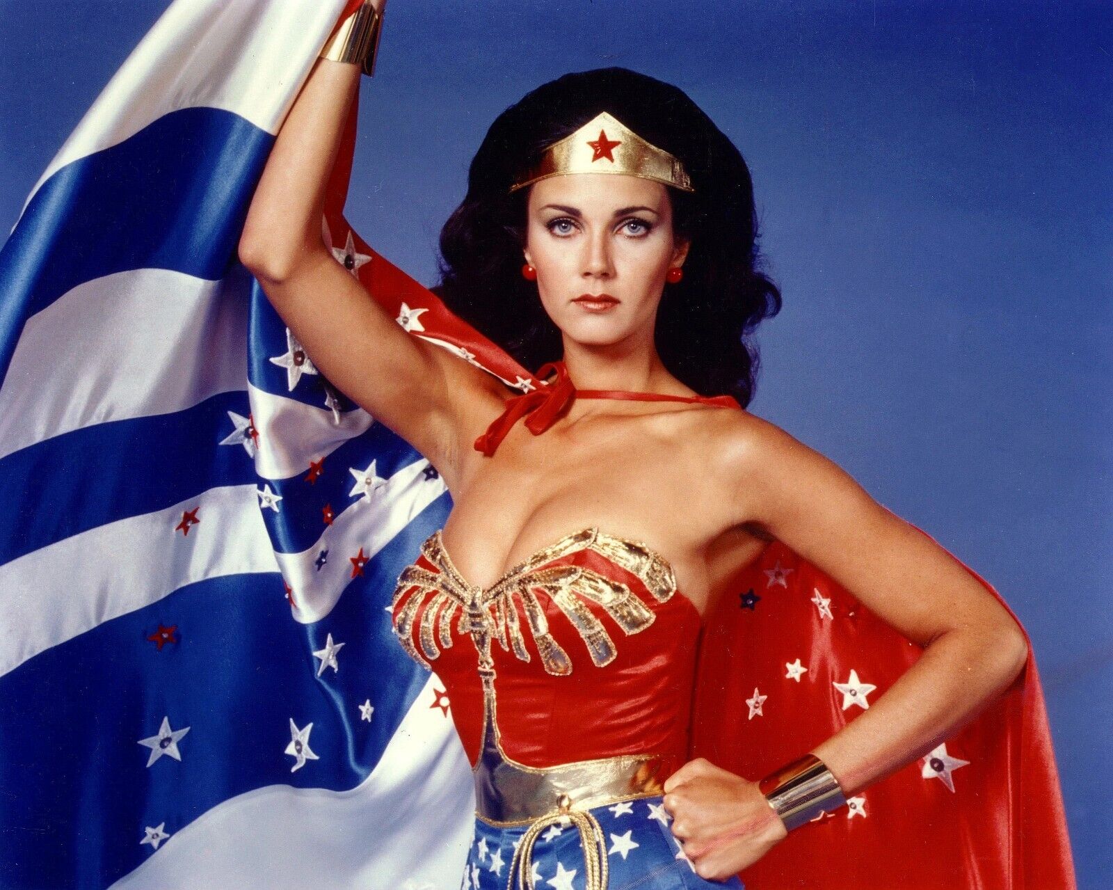 Actress Lynda Carter in 70s TV Series Wonder Woman Picture Photo Print 13\