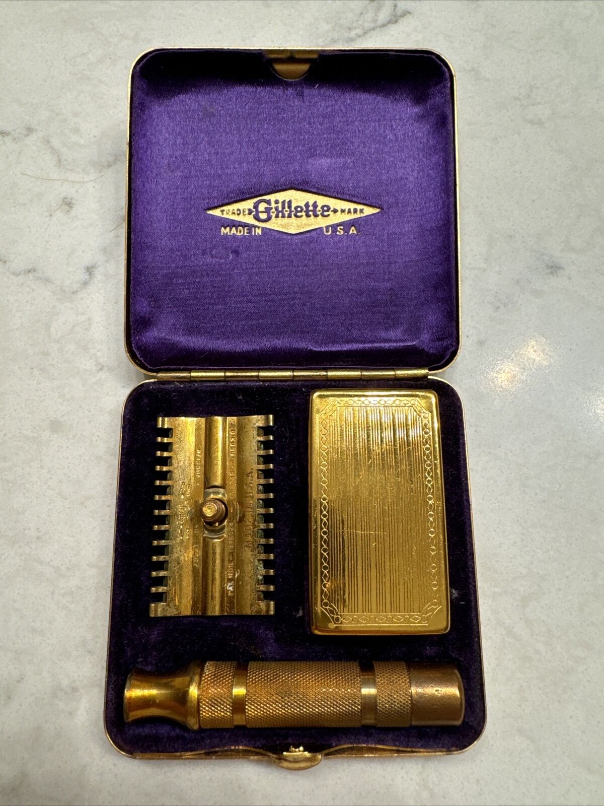 Antique Vintage Gold Tone Gillette Travel Razor The Tuckaway w/ Case Made USA