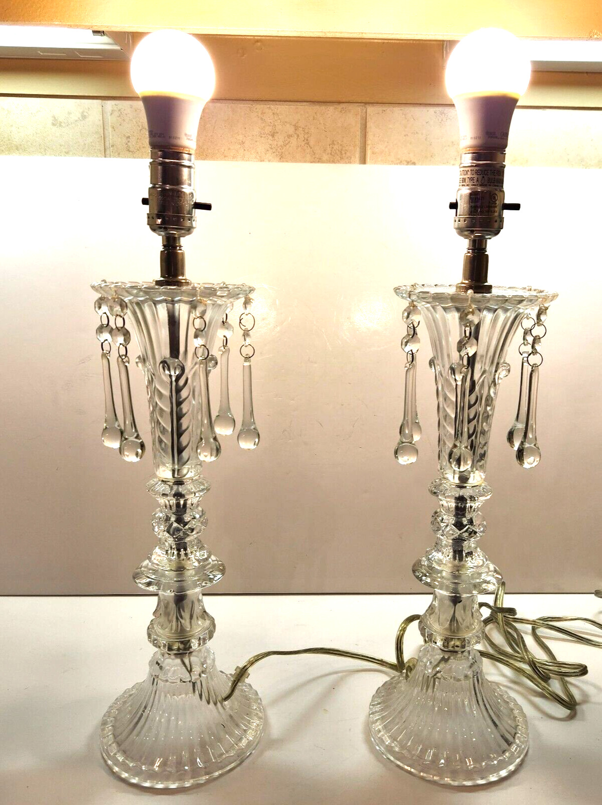 Vintage 2004 CN Burman Co Set of 2 Glass Chandelier Table Lamps Works 60 Watt