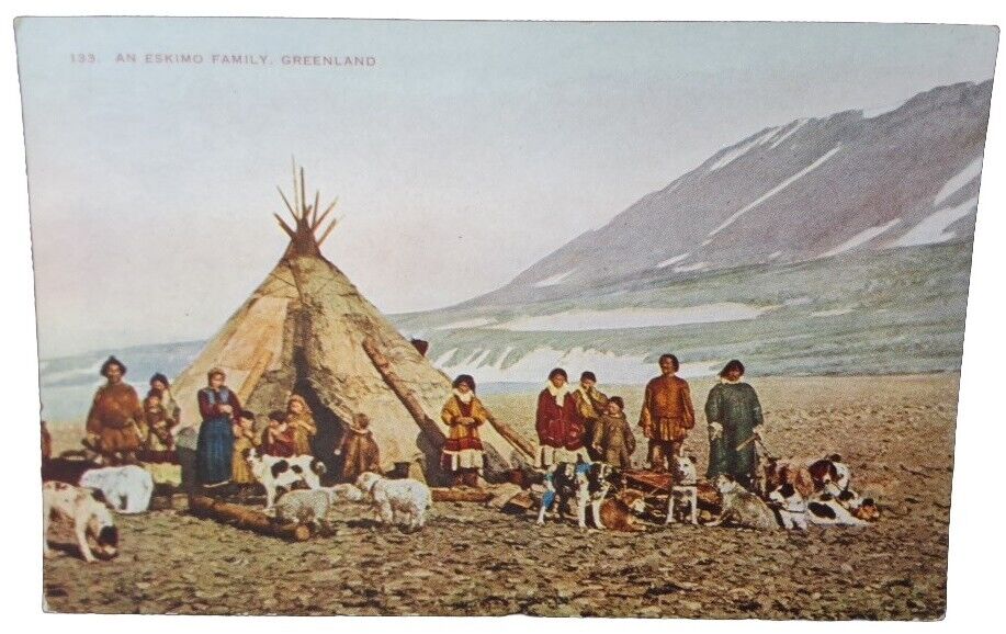 Greenland - An Eskimo Family - Early Picture Postcard - Unused - PC