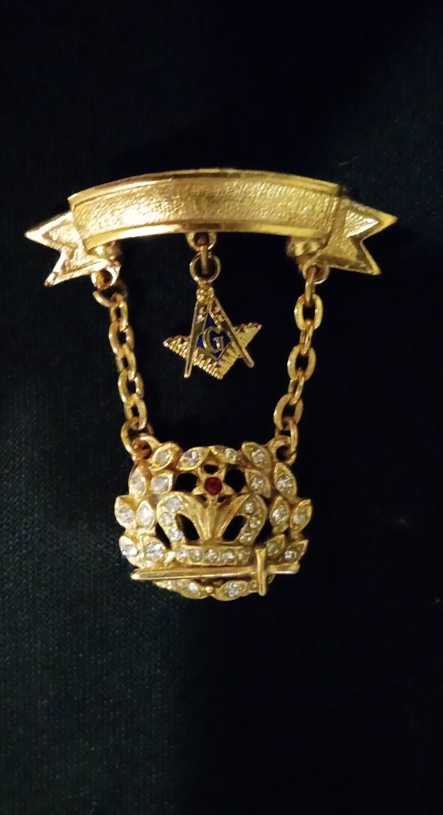 Masonic order of amaranth Jewel