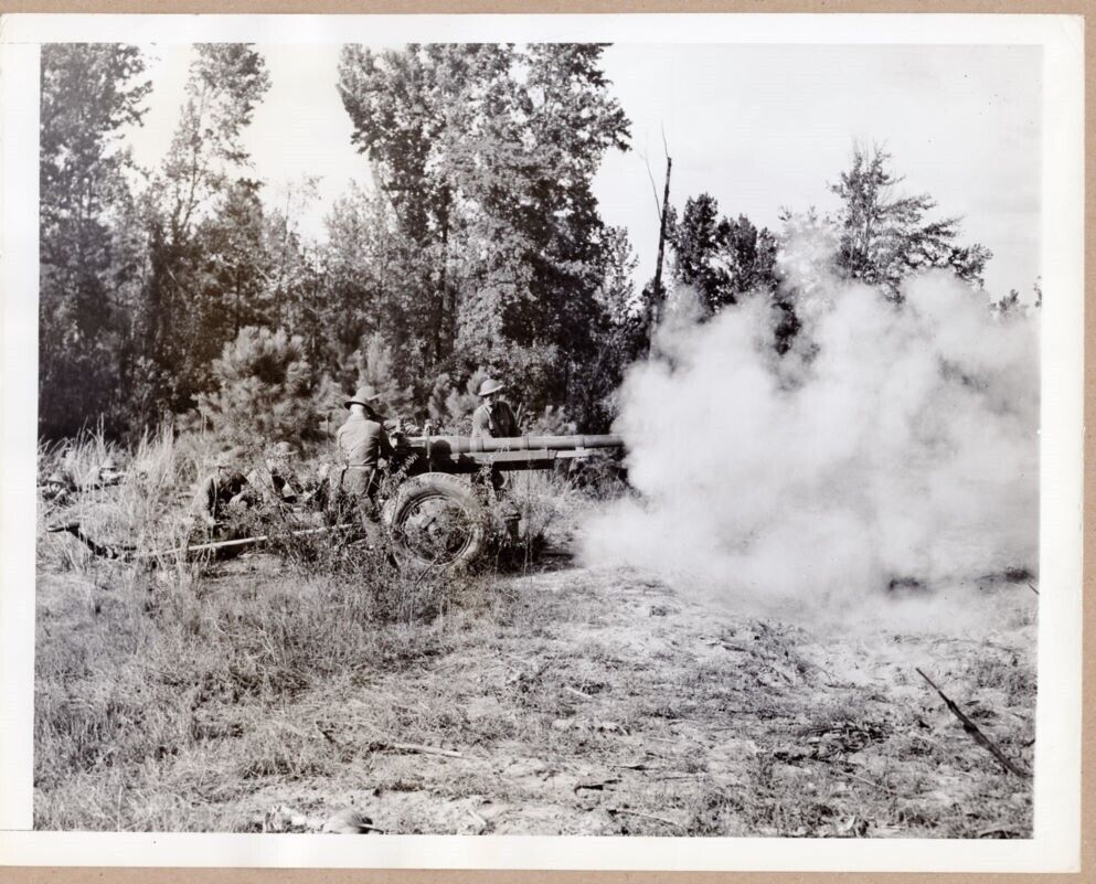 1941 47th Field Artillery Firing 75mm Anti Tank Gun Wadesboro N.C. News photo