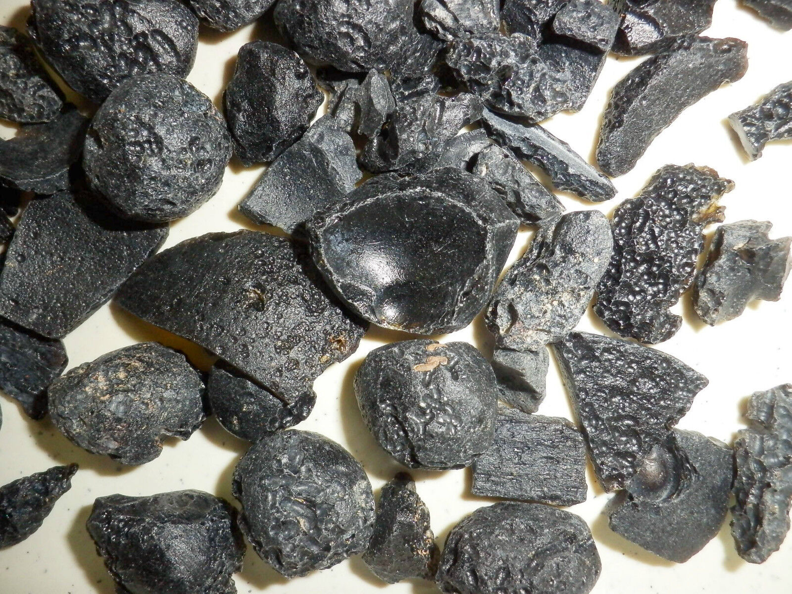 Black Indochinite Tektite Stone 0.5 to 15 gram size Small Pieces 80 gram Lot