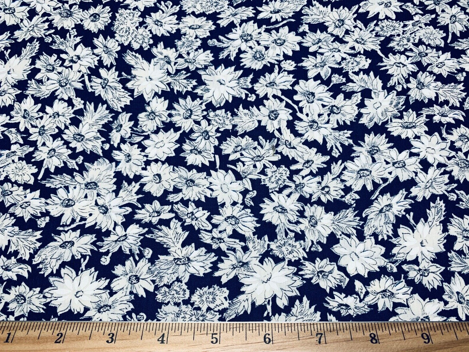 Vintage Cotton Fabric 40s 50s PRETTY Blue & White  Daisies Floral 35w 1yd