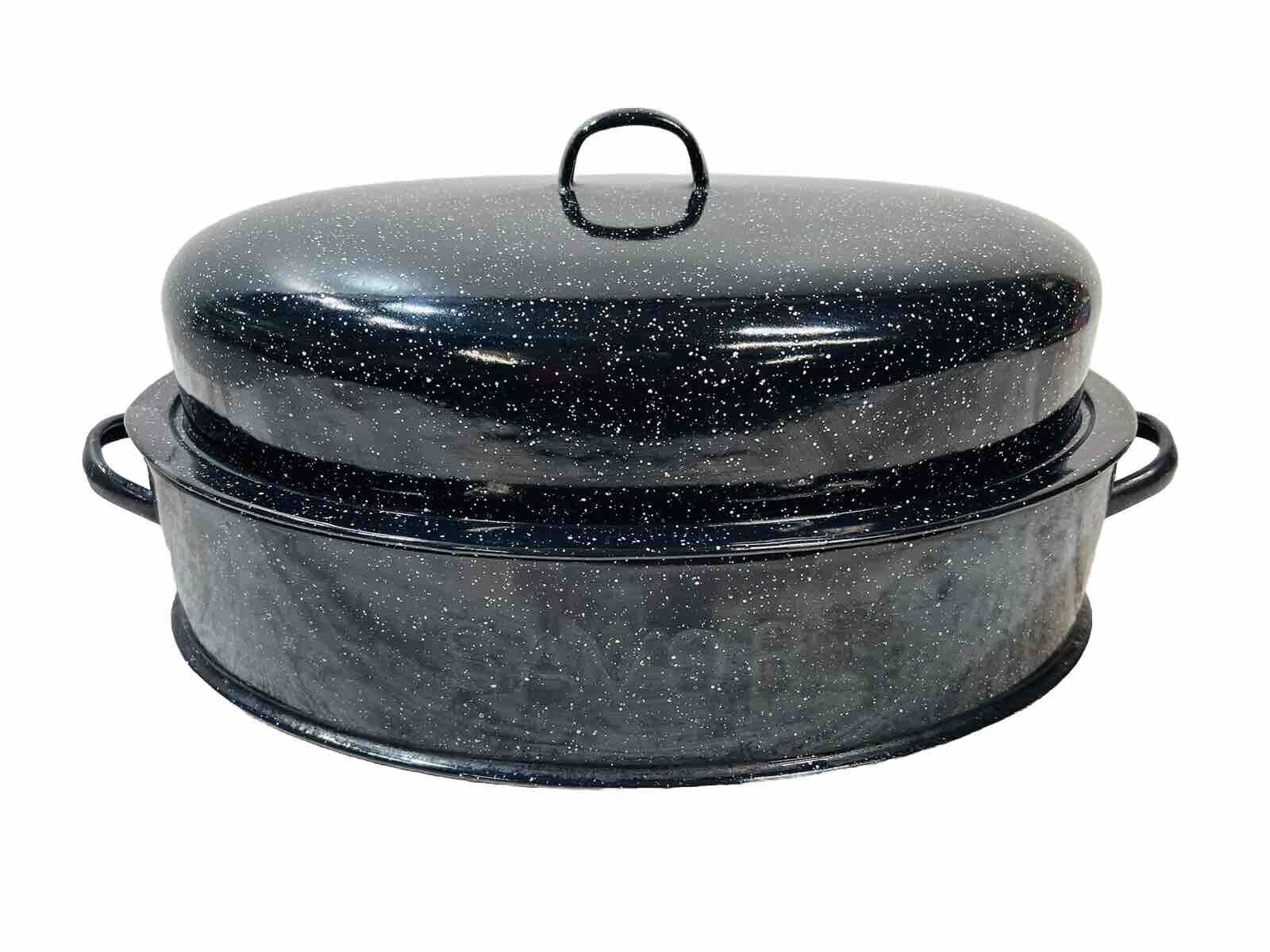 Vintage Large SAVORY Roasting Pan 18\