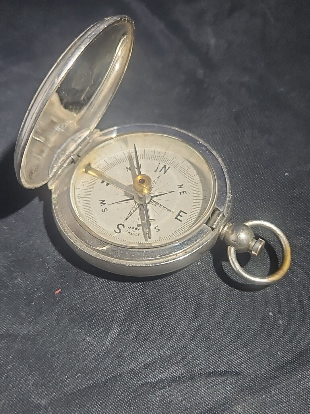 Vintage Silver tone French Officer\'s Pocket Compass Full Pocket Watch Type Case