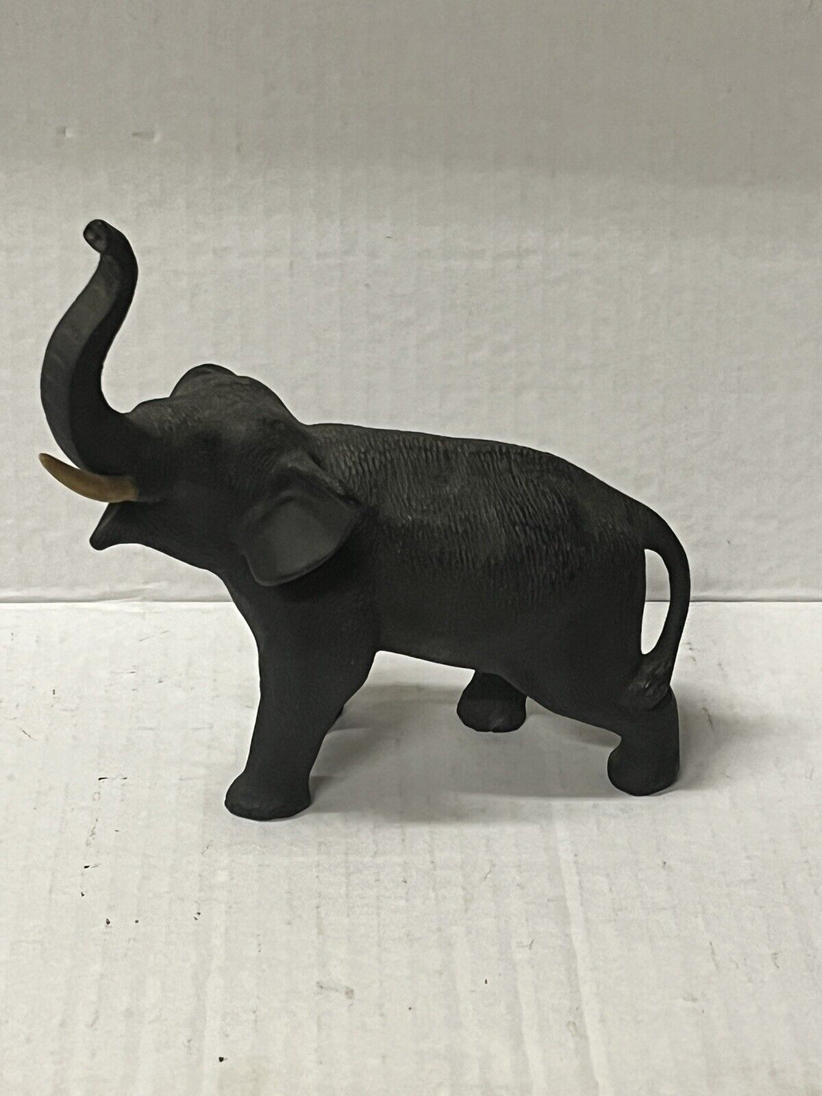 Vintage  Fine Japanese Bronze Elephant Sculpture Meiji Period Signed Seiya Iru