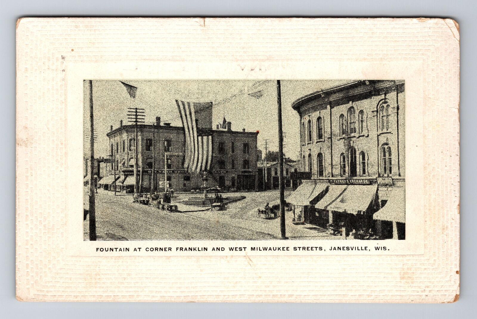 Janesville WI-Wisconsin, Fountain Corner, Franklin St c1942 Vintage Postcard