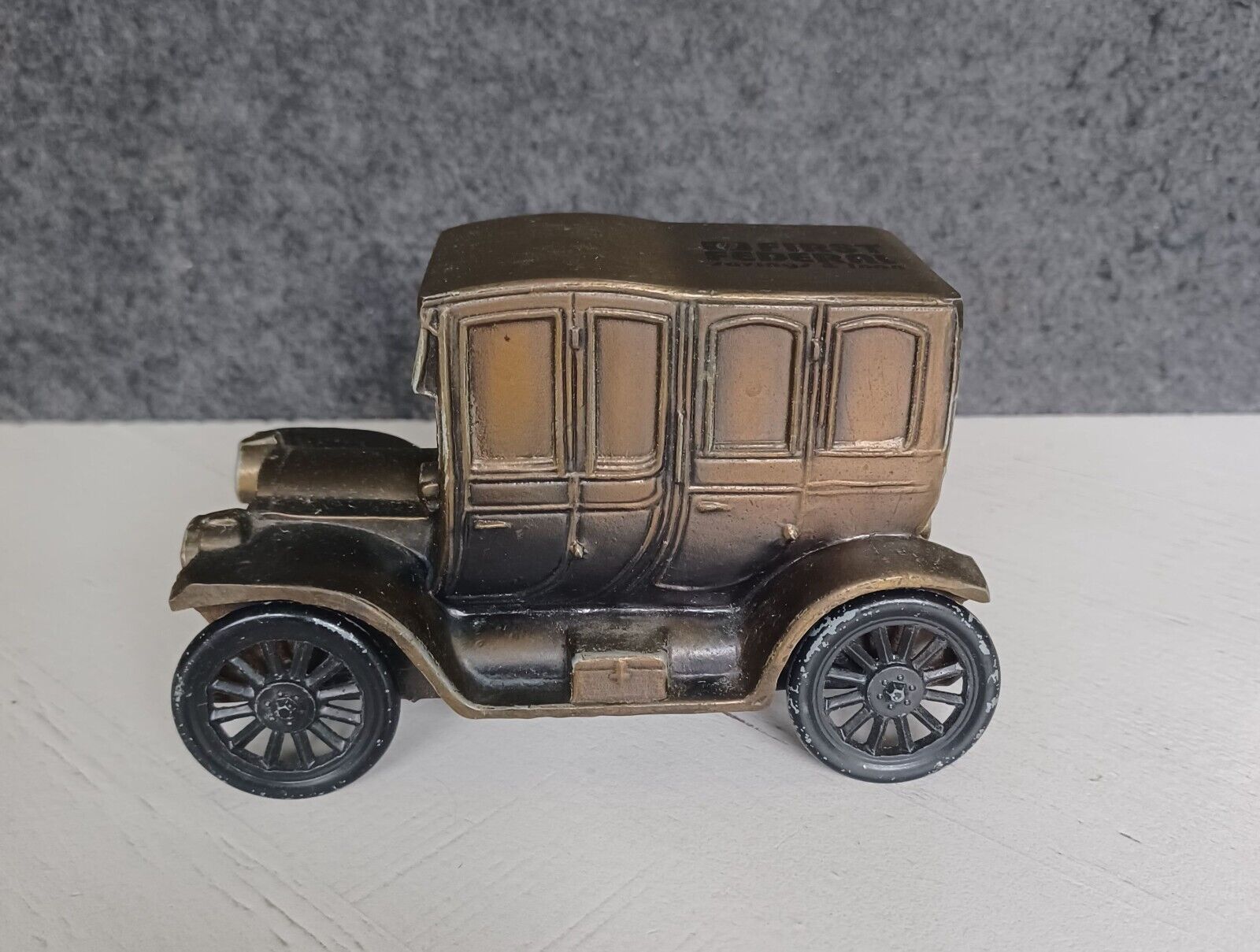 Vintage Banthrico Chicago Cast Metal 1912 Packard Town Car Coin Bank