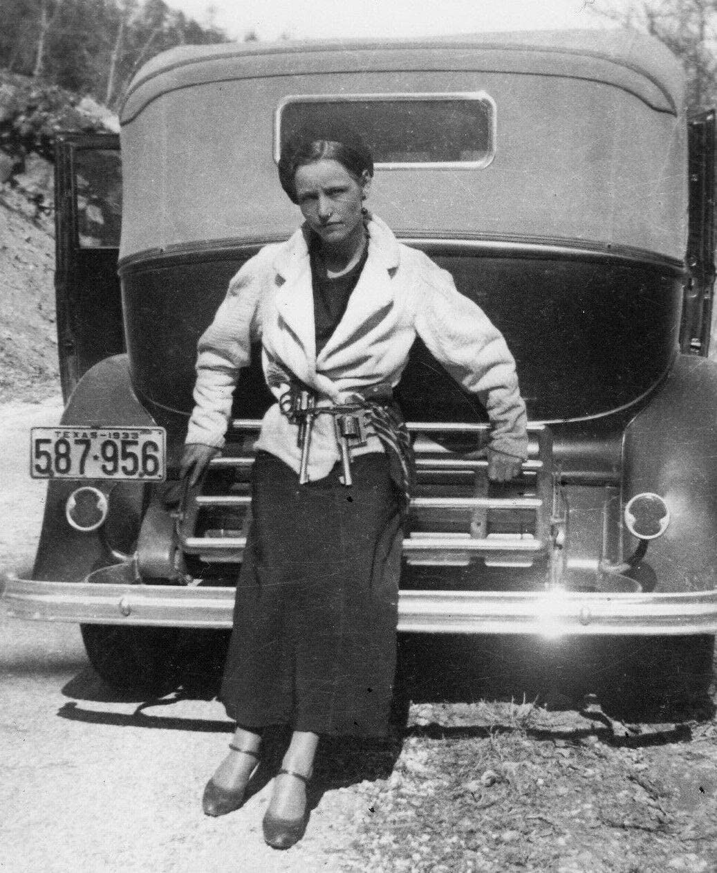 Bonnie Parker and Car, Capone, Mob vintage photo reproduction High quality 014