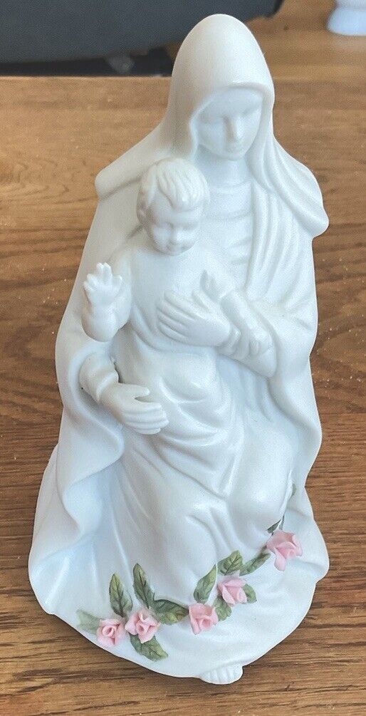 Mother Mary with Baby Christ Resin Ave Maria Box Music Statue, 6 1/2 Inch