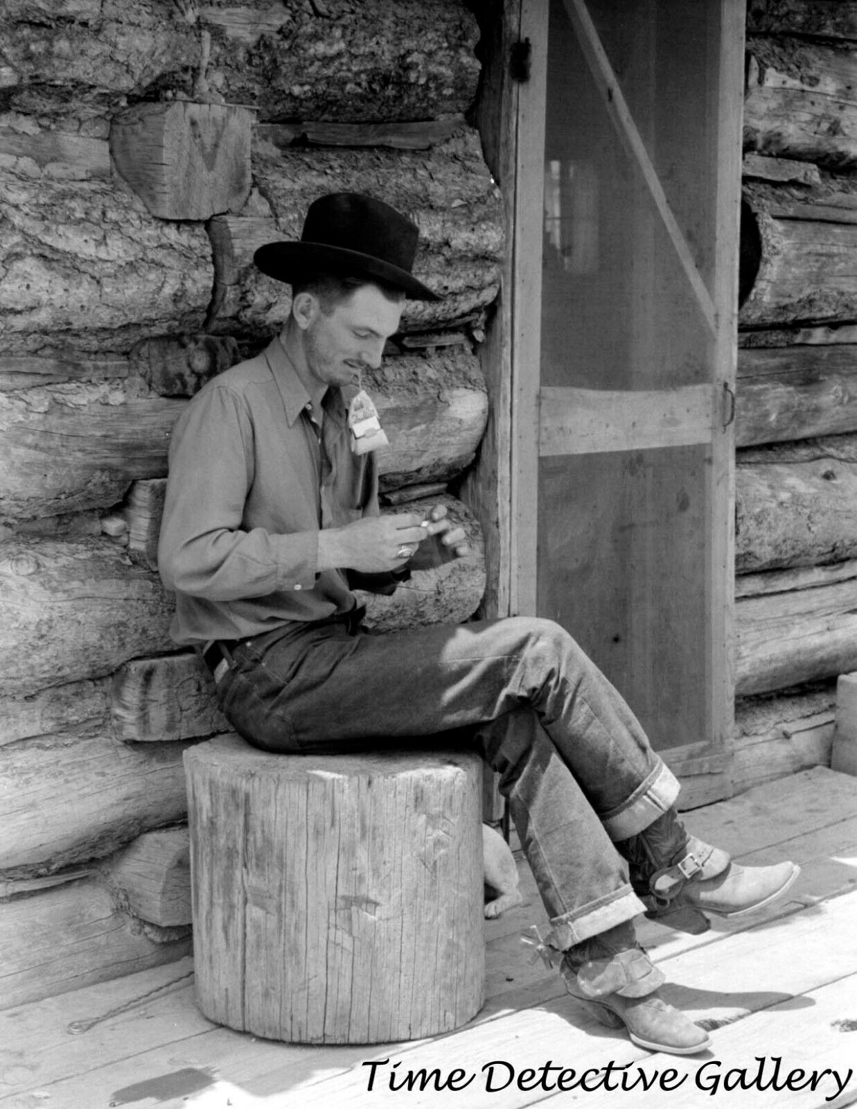 Cowboy Rolling a Cigarette, Pie Town, New Mexico - 1940 - Vintage Photo Print
