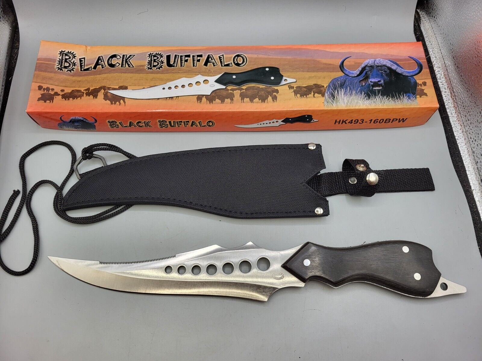 Frost Black Buffalo HK493-160BPW Custom Design Blade Wood Handle Bowie Knife 16\