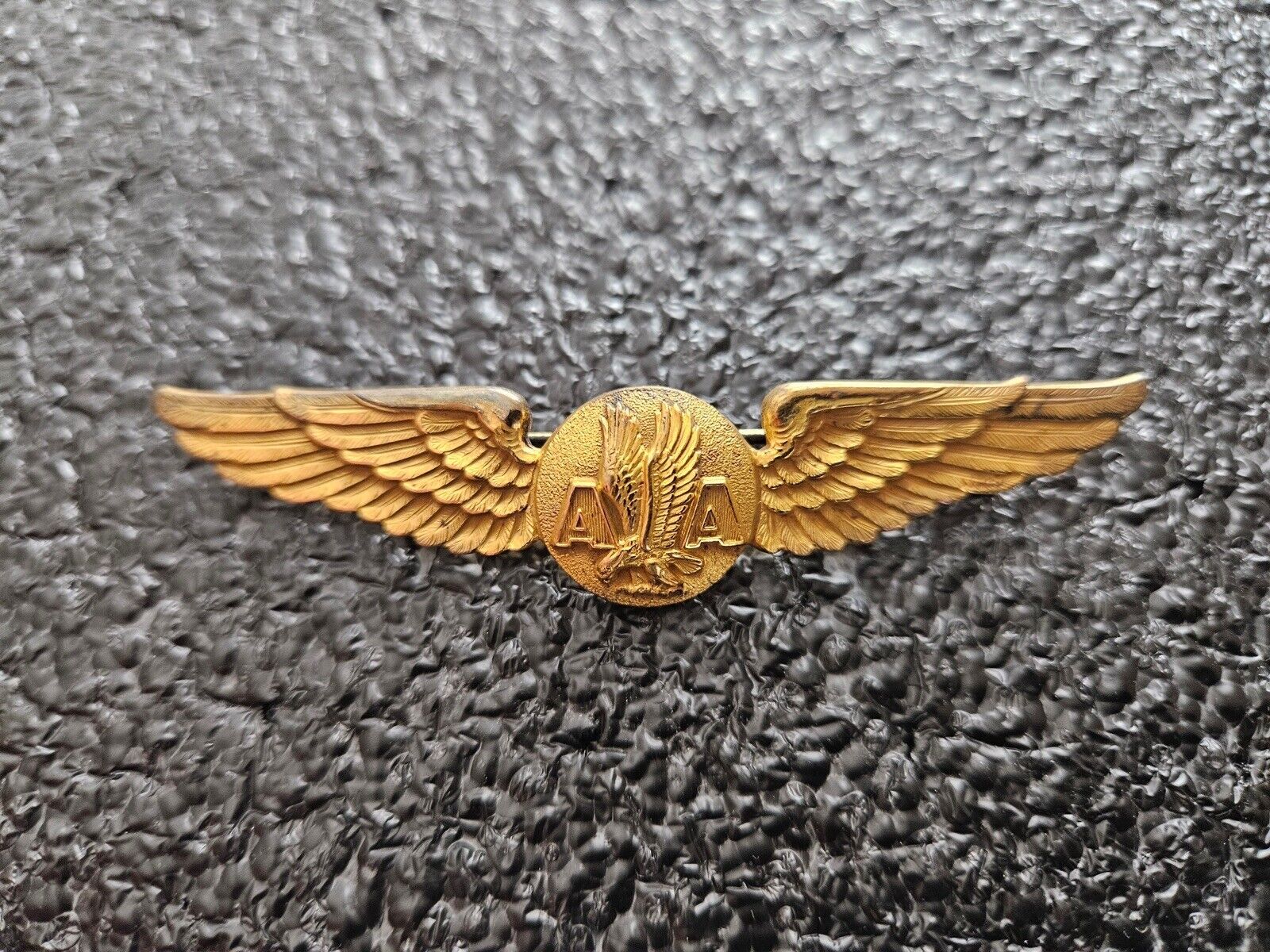 Vintage Early American Airlines Left Facing Eagle Pilot’s Wings
